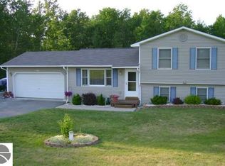 1901 Sparling Rd, Kingsley, MI 49649