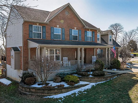 3rd image of 3137 Royal Windsor Dr