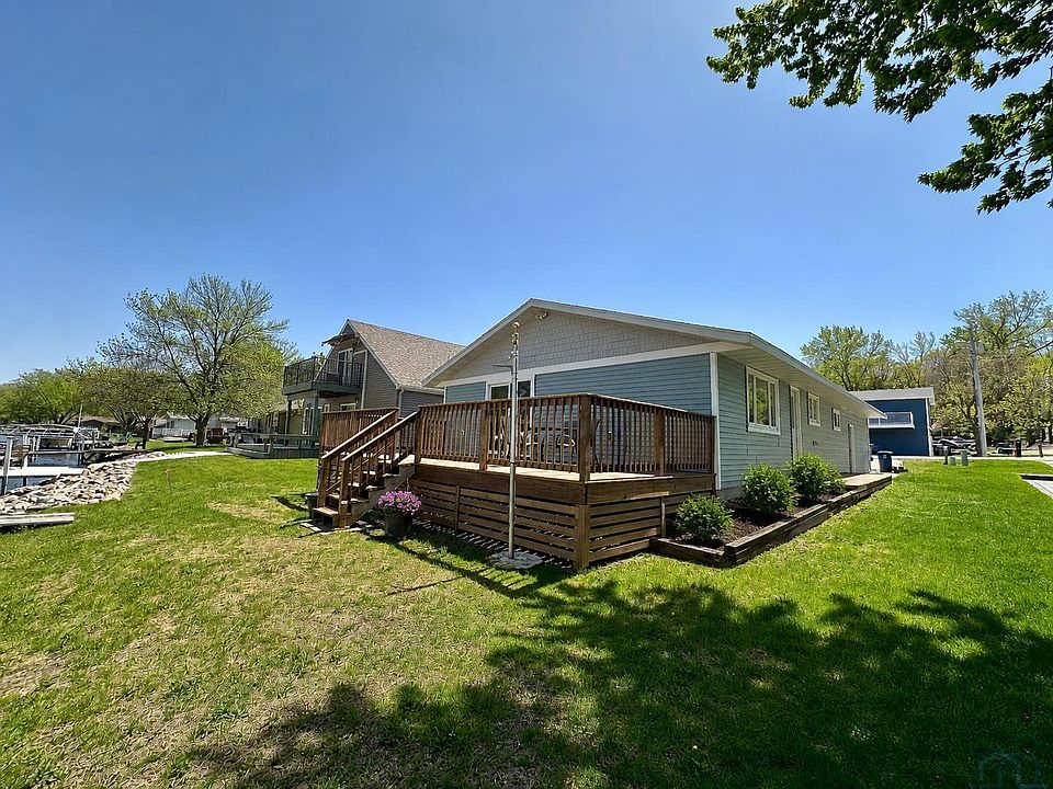 1st image of 1300 Joy Loy Ln