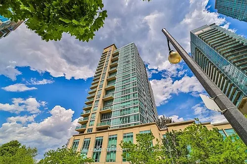 185 Legion Rd N #Penthouse 06 Photo 1