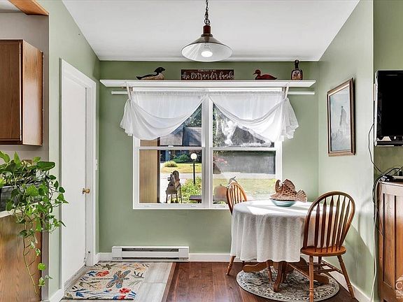 4th image of 13 Queen Mary Drive