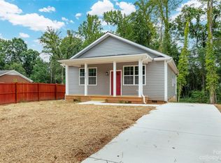 3732 Oakwood Rd, Charlotte, NC 28269
