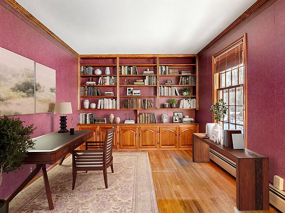 5th image of 26 Meadowcrest Drive