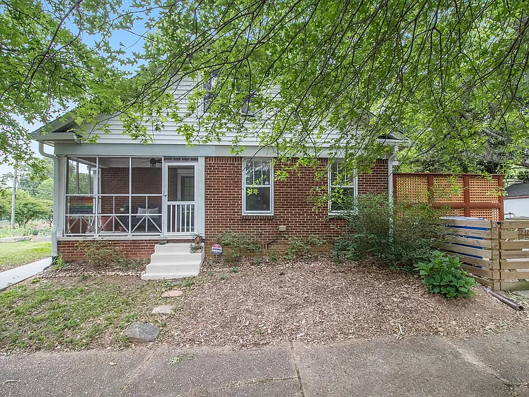 1755 Langston Ave SW — Photo 23