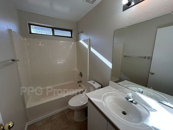 5th image of 13271 W Caribbean Ln