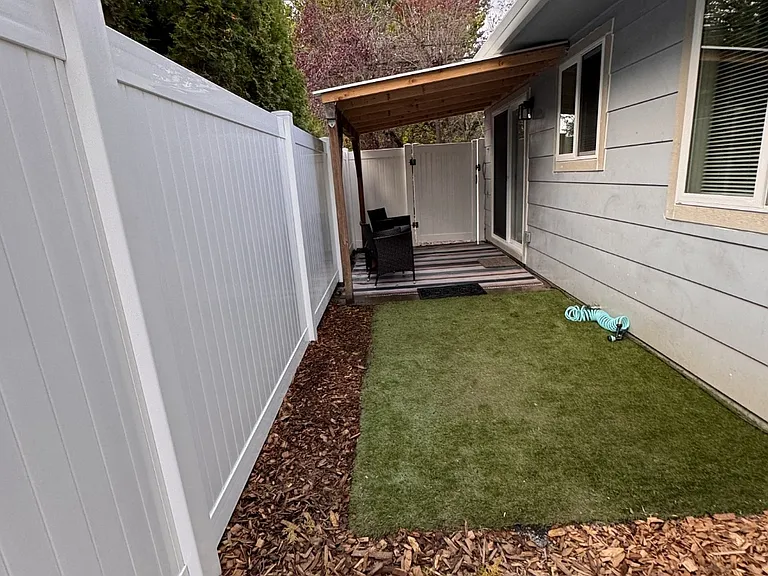 427-429 NE 84th Ave — Photo 22