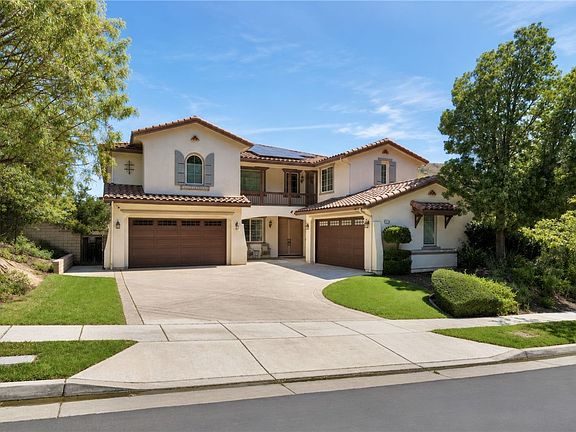 2nd image of 3715 Elderberry Cir