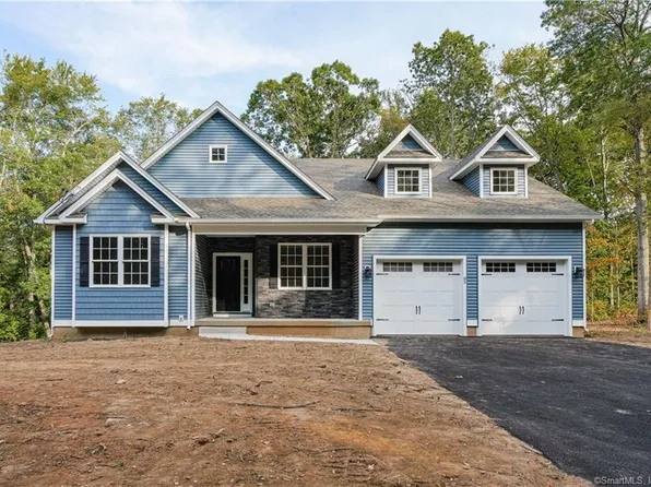 33 Crystal Lane, Bloomfield, CT 06002