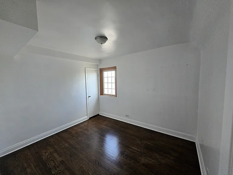 5206 S Keating Ave #2F — Photo 6