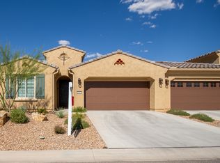1317 E Basalt Dr, Green Valley, AZ 85614