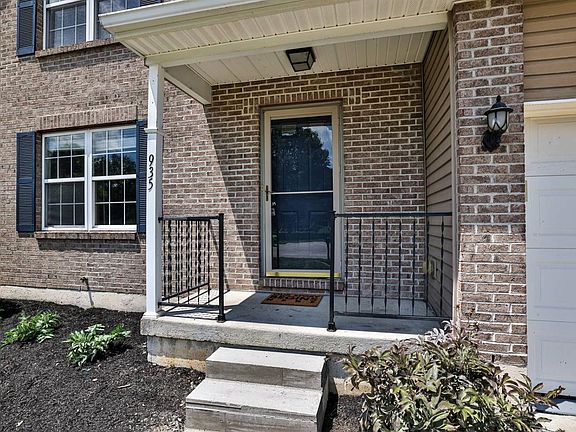 2nd image of 935 Delhi Dr