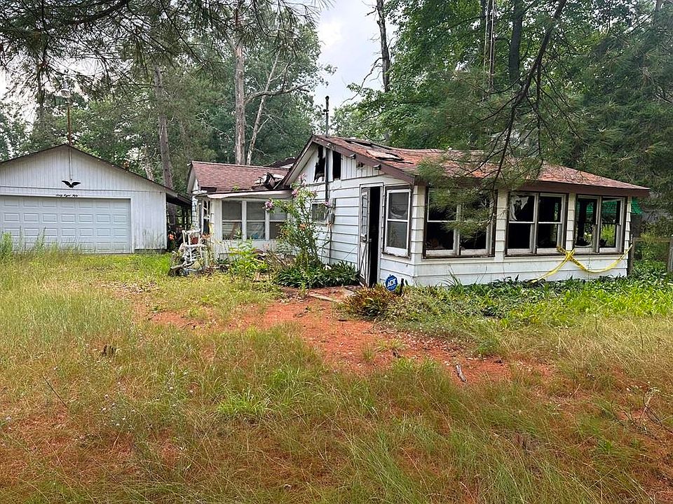 2nd image of 6850 Carpenter Rd
