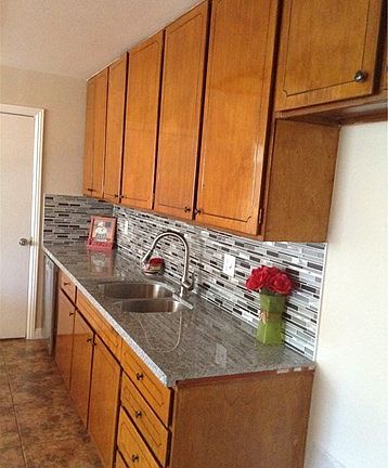 5th image of 1027 Warbonnet Dr