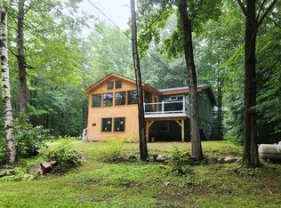 35 Oberdorf St, Moultonboro, NH 03254