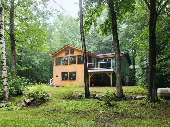 35 Oberdorf Street, Moultonborough, NH 03254