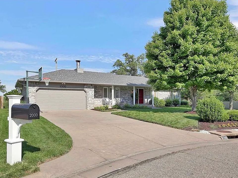 1st image of 2000 Carter Ave