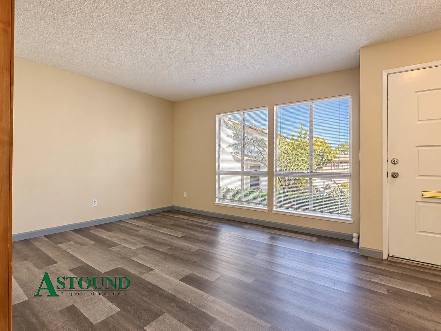 1244 Marionola Way - 1 — Photo 4