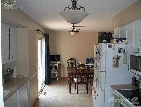 2nd image of 512 Surfwood Ln