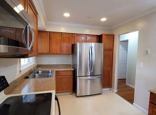 9472 Tomahawk Blvd, Omaha, NE 68134