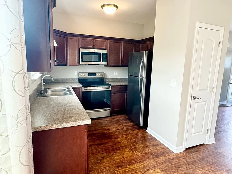 139 Springtide Dr — Photo 13