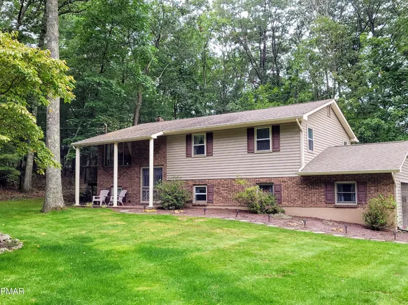 3513 Deer Ln, Bartonsville, PA 18321