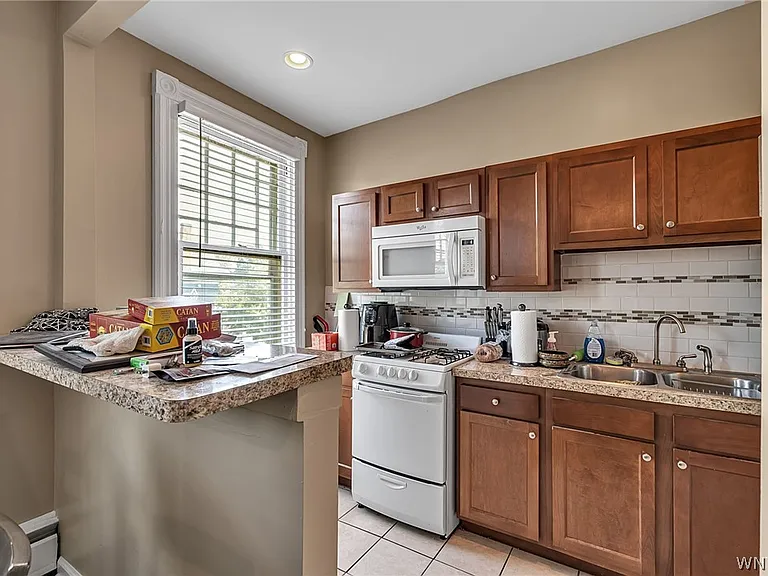 370 Bryant St #2 — Photo 19