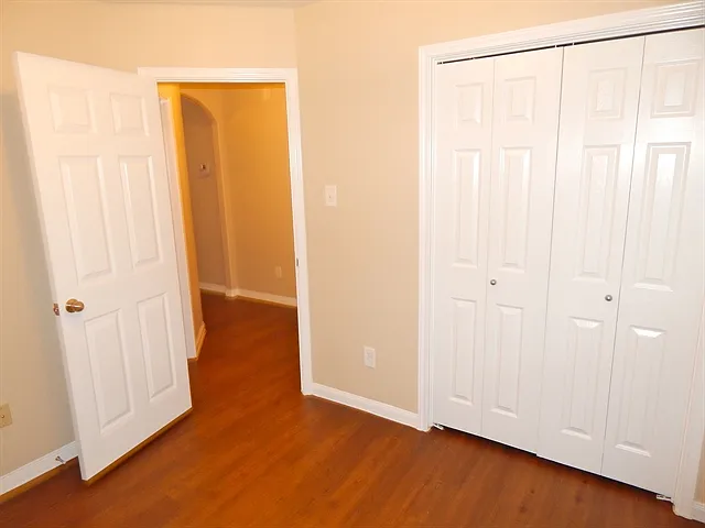 19146 Sandelford Dr — Photo 10