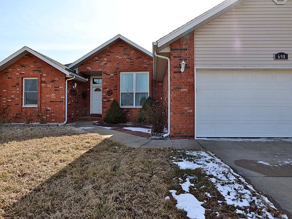 5th image of 698 E Shelley Street