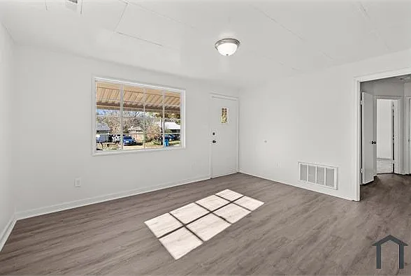 1441 Creel St — Photo 13