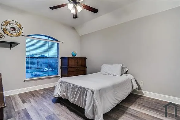 412 Bur Oak Trl — Photo 15