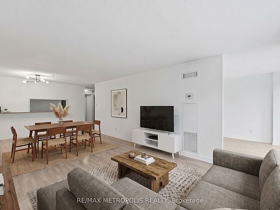 2nd image of 1485 Lakeshore Rd E #409
