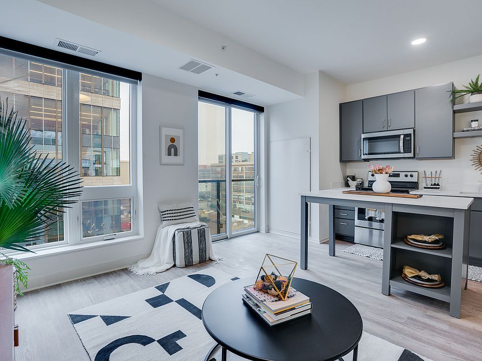 1st image of 600 5th Ave S #229
