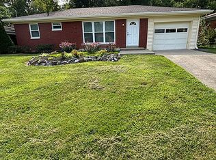 2417 Zurschmiede Dr, New Albany, IN 47150