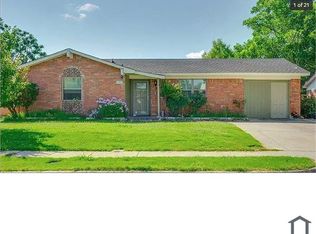 6204 Locust St, Rowlett, TX 75089