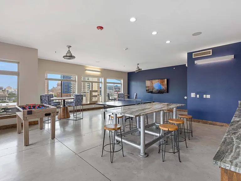 Gather with friends, share a meal, and feel right at home in our inviting lounge