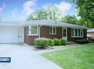 710 Woodlawn Ave, Joliet, IL 60435