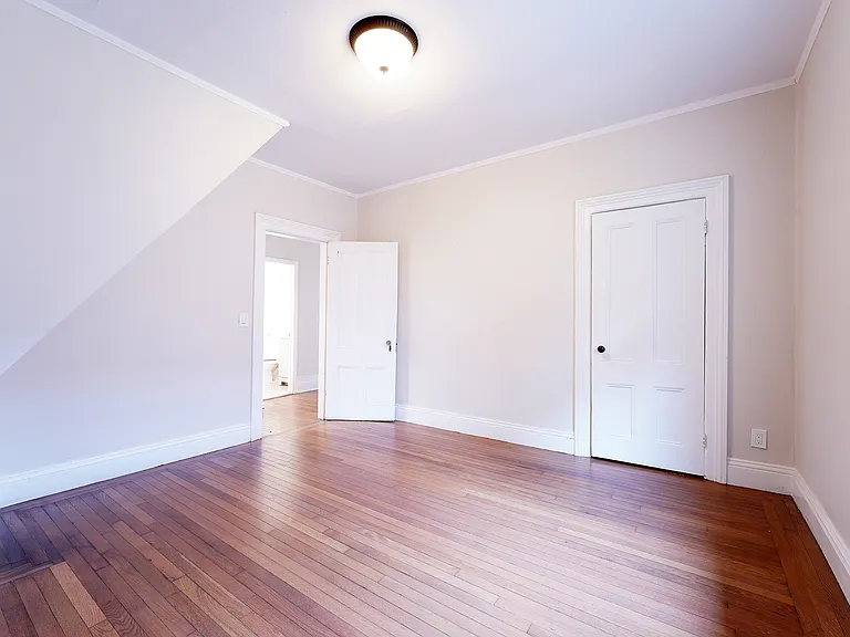 105 E Palisade Ave #B — Photo 16