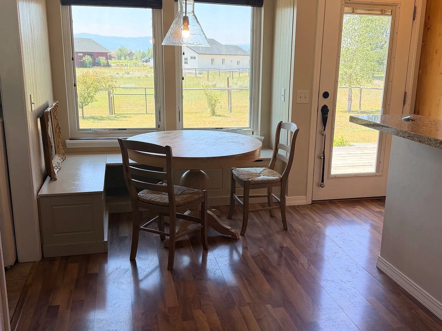 6 bed, 2980 sqft, $2,900 — Photo 3