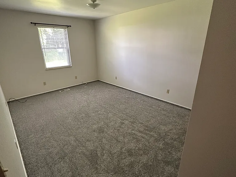 114 Hillcrest Ave #114 — Photo 9