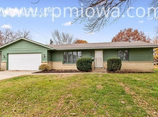 1102 SE Innsbruck Dr, Ankeny, IA 50021