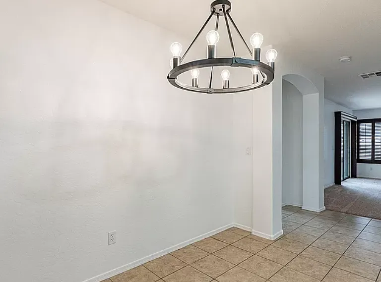 3740 E Timberline Rd — Photo 12