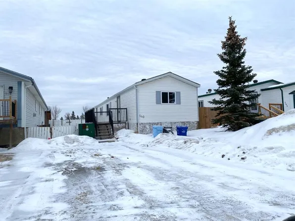 140 W Cokerill Cres, Wood Buffalo, AB T9K 2J3
