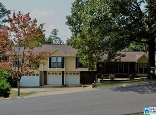 1231 Greensboro Dr, Oxford, AL 36203