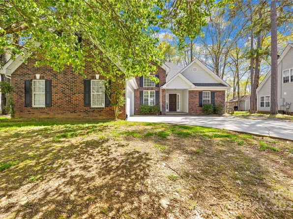 3002 Enderbury Dr, Indian Trail, NC 28079