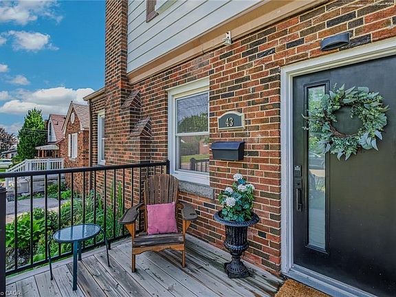 3rd image of 43 Woodbridge Rd