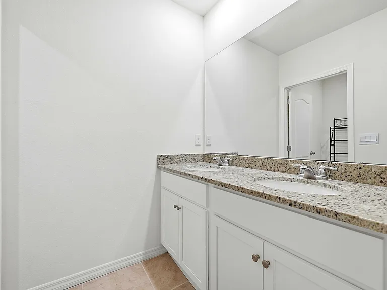 1019 Cascade Dr — Photo 27