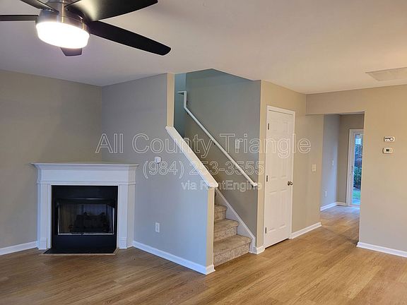 4th image of 317 Port Haven Dr