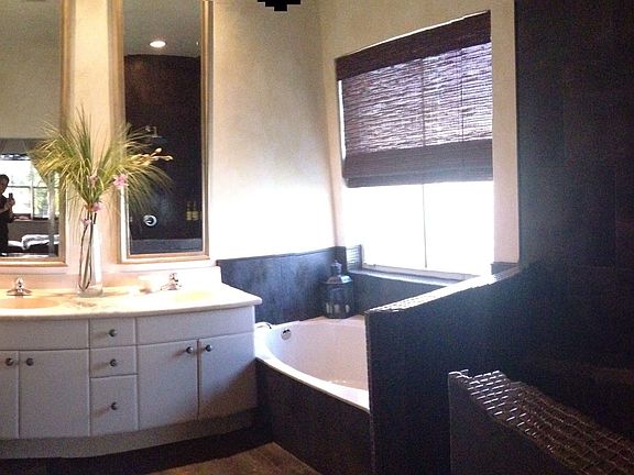 2nd image of 761 Nandina Dr