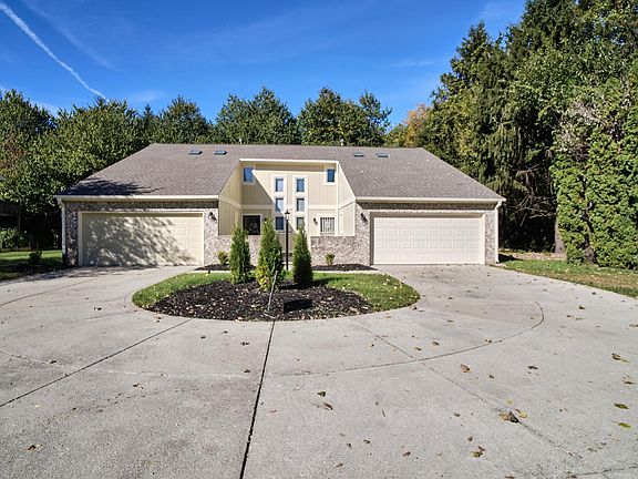 2nd image of 9740 Lakeshore Dr E