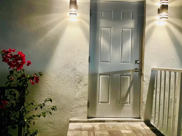 (undisclosed Address), Miami, FL 33135
